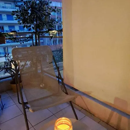 Apartmán Promenade Des Anglais Avec Terrasse Et Piscine *